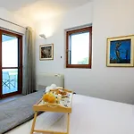 Finisia House