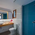 Finisia House شقة