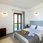 Finisia House *