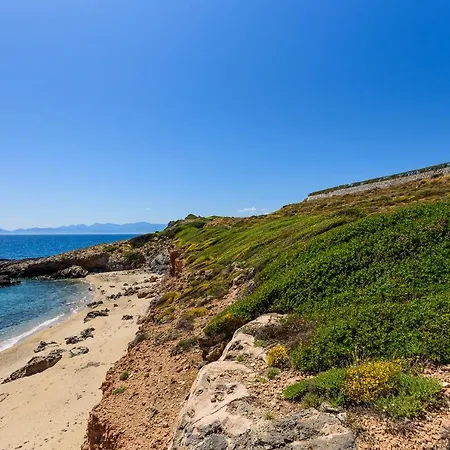 Finisia House アパート *