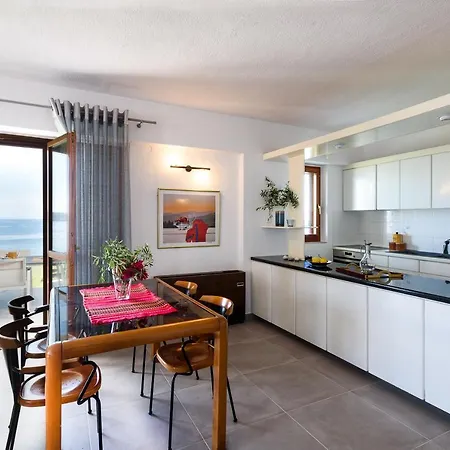 アパート Finisia House Elia (Laconia)