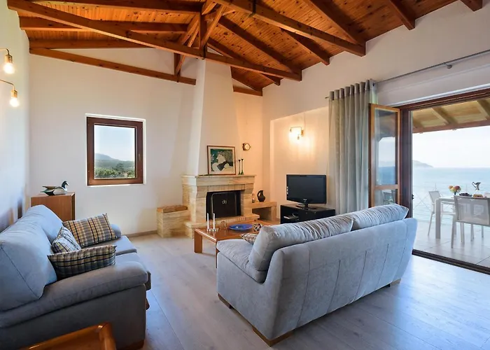 Finisia House Apartman